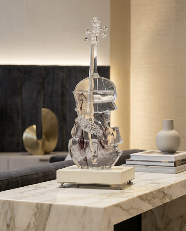 Melodic Elegance Violin Statue